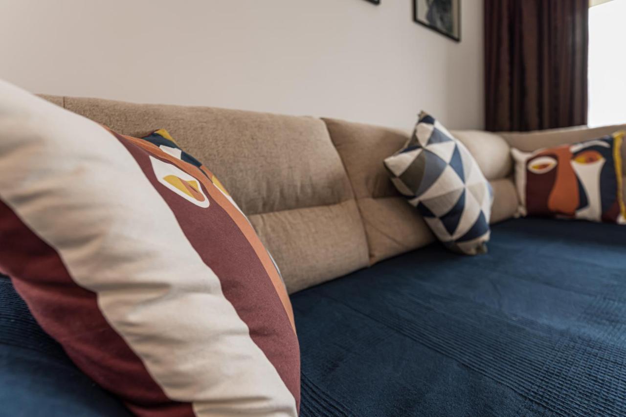 Coresi Modern Apartment บราชอฟ ภายนอก รูปภาพ